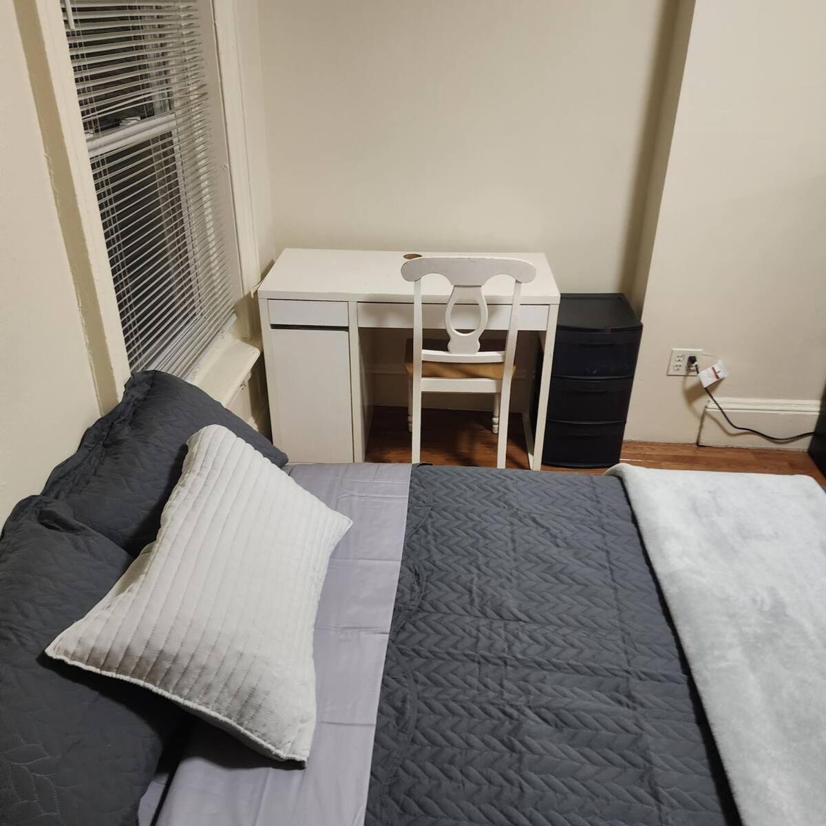 New York City Guest House 2 ภายนอก รูปภาพ